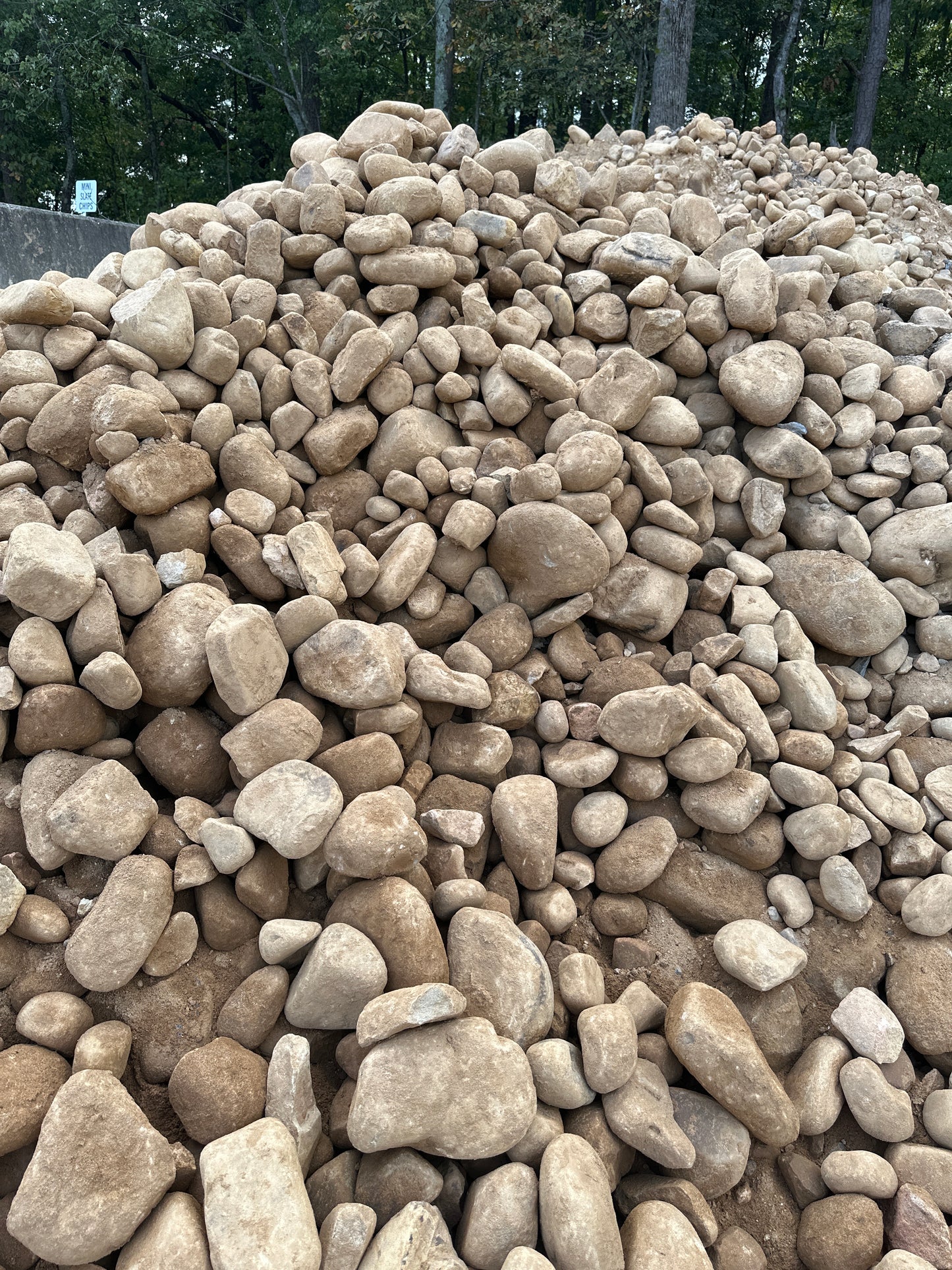 BULK River Rock | PER TON