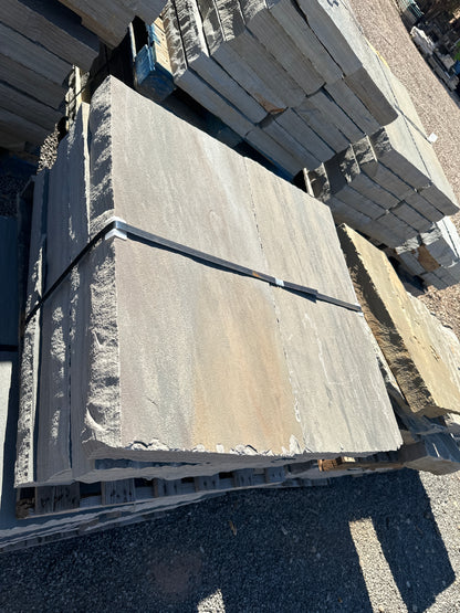 Step Treads – Tennessee Gray Sandstone (18x36)