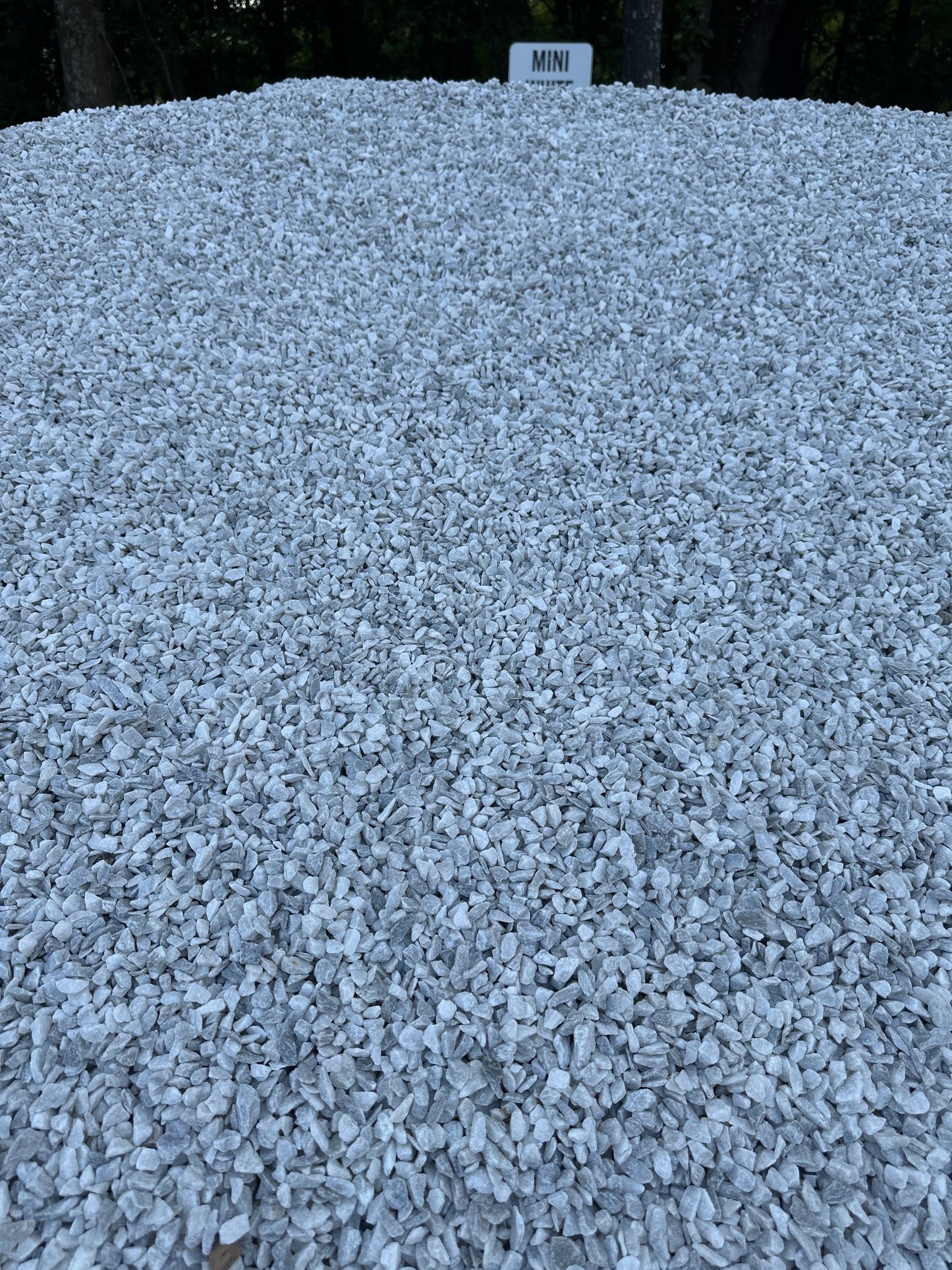 MINI WHITE MARBLE  | PER TON